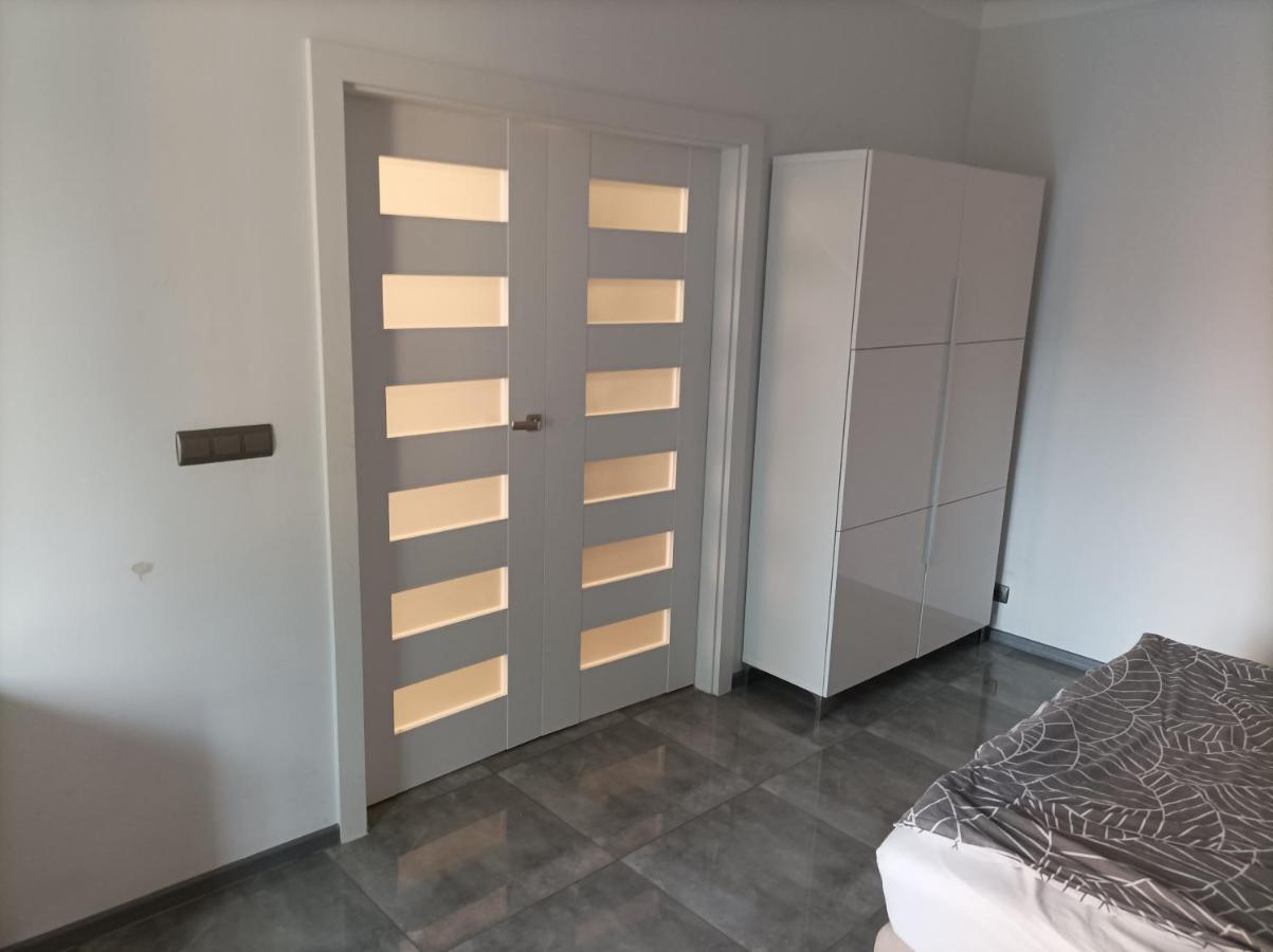Ferienwohnung Przy Katedrze Koszalin Exterior foto